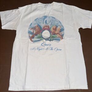 Daydreamer x Free People Queen tee